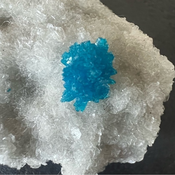 Rare Cavansite on Stilbite Matrix Mineral Specimen – Vivid Blue Crystal Cluster - Picture 1 of 10
